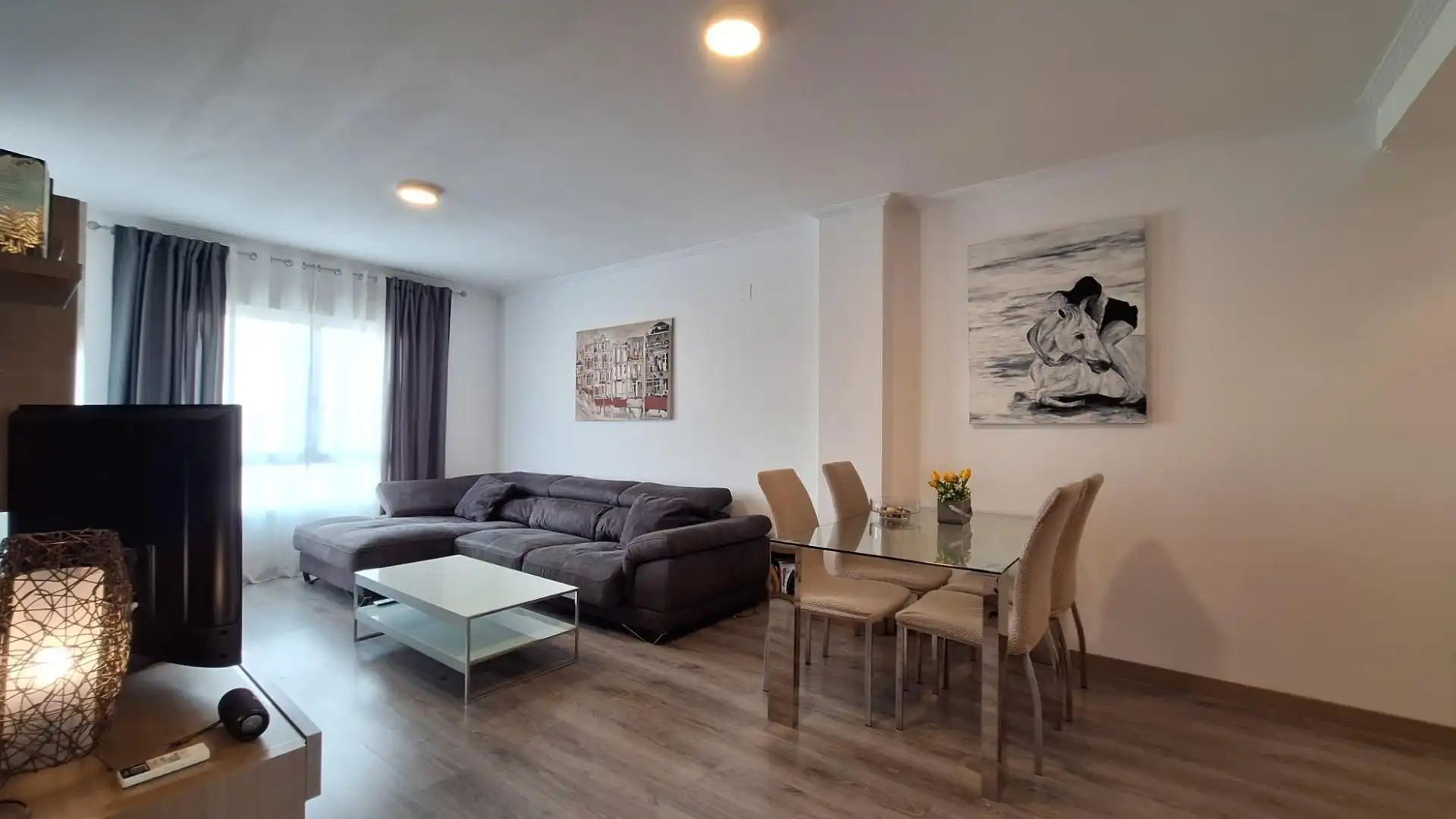 Mini appartamento con terrazza in vendita a Avenida de Valencia 19