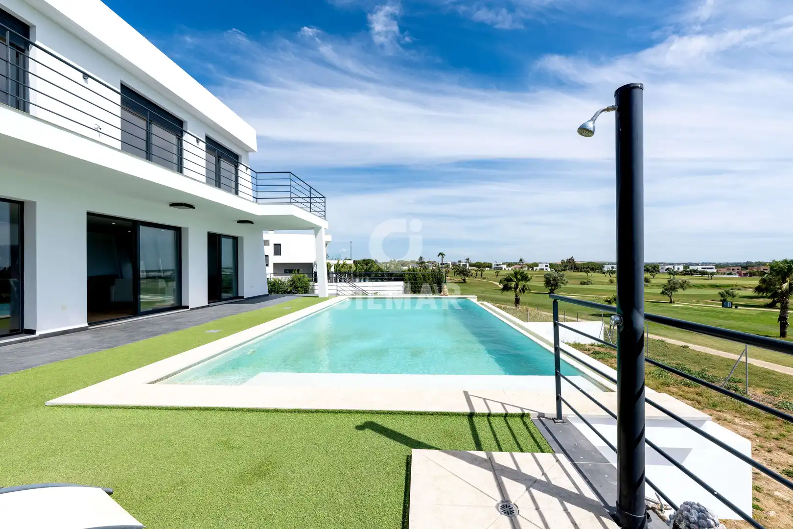 Außenansicht von Haus oder Chalet zum Verkauf in Puerto Real mit Privatgarten und Schwimmbad
