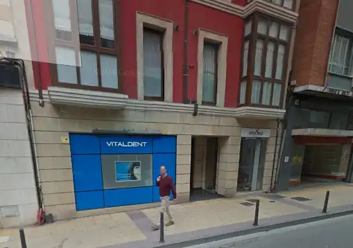 Aparcament en venda a Torrelavega - Hermilio Alcalde Del Río Plaza 31 34, imagen 2