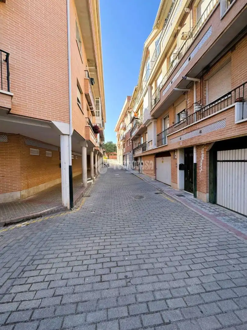 Vista exterior de Garatge en venda en Tudela de Duero