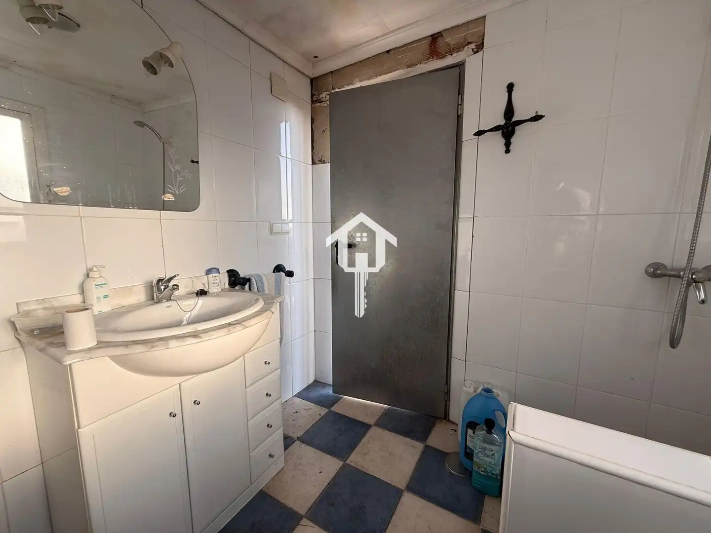 Bathroom of Houses for sale in San Vicente del Raspeig / Sant Vicent del Raspeig  with Air Conditioner, Private garden and Terrace