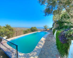 Piscina de Finca rústica en venda en Moclinejo amb Aire condicionat, Terrassa i Piscina