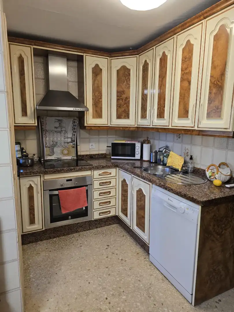 Kitchen of Flat for sale in Algeciras