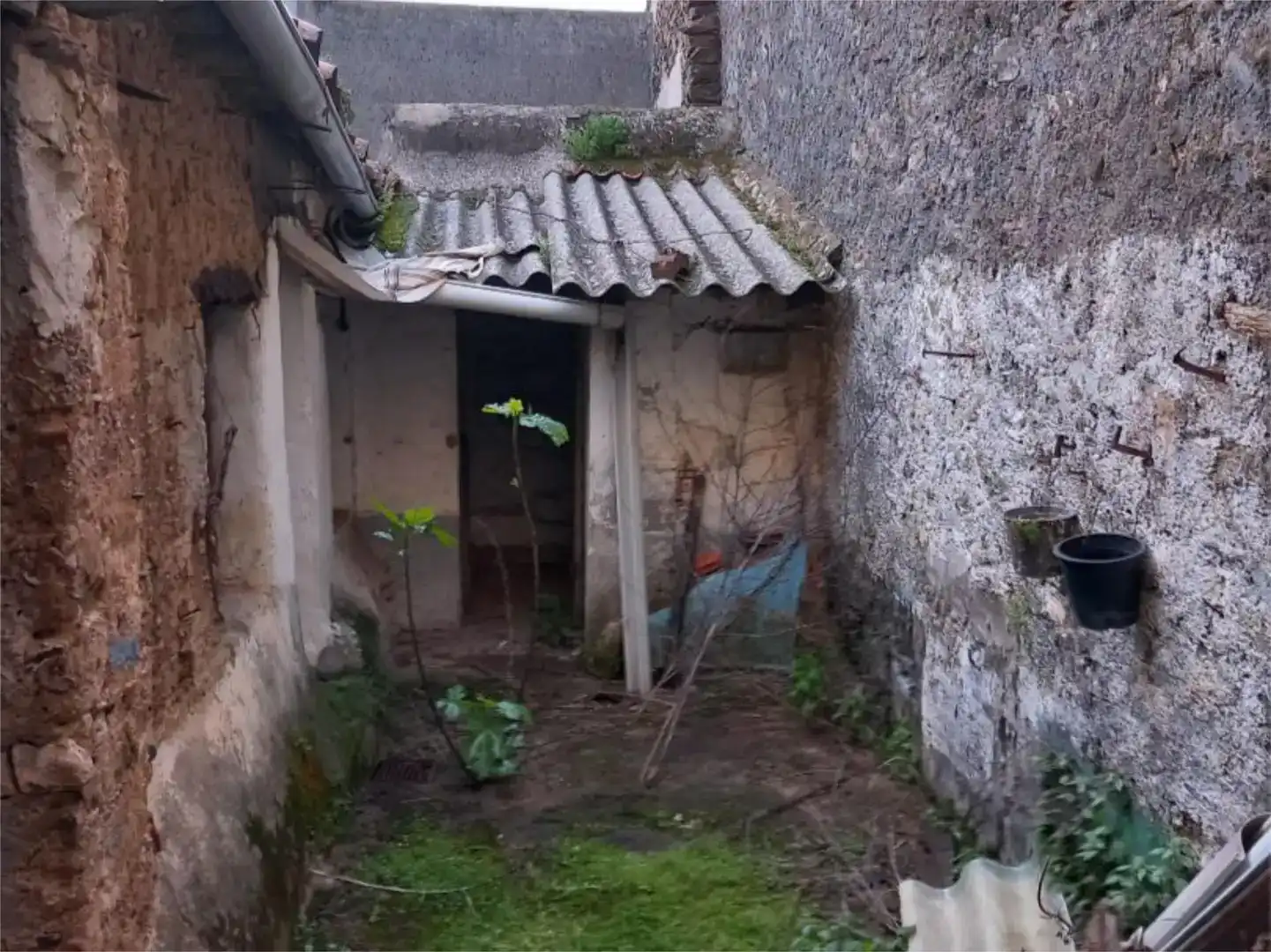 Casa adosada en venda en Mirabel