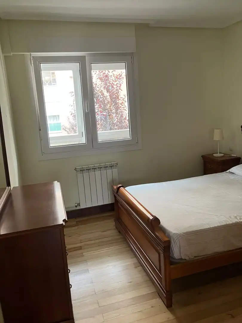 Habitación de Piso de alquiler en Urduliz con Trastero y Amueblado