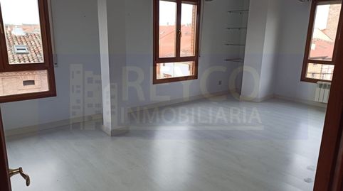 Piso 3 habitaciones, Duplex Venta Badarán