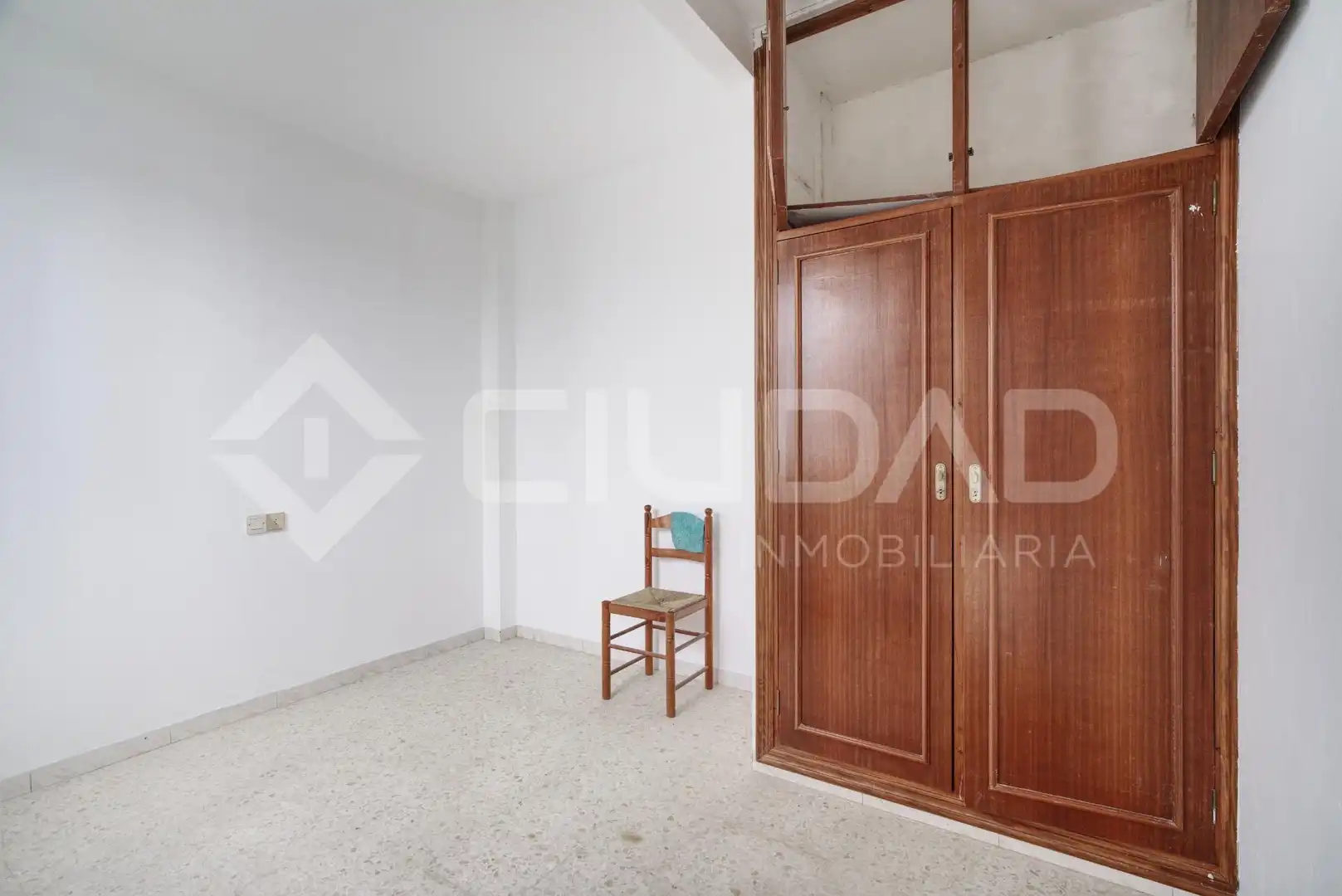 Habitación de Casa o chalet en venta en La Puebla del Río con Terraza