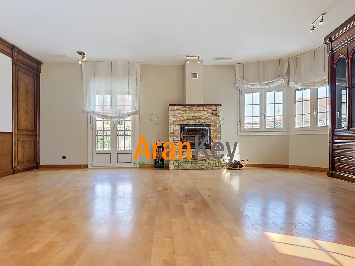 Sala de estar de Piso en venta en Ocaña con Aire acondicionado y Horno