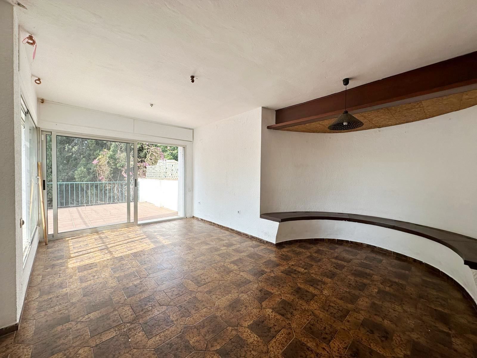 Living room of Houses for sale in Marbella  with Terrace, Storage room and Swimming Pool