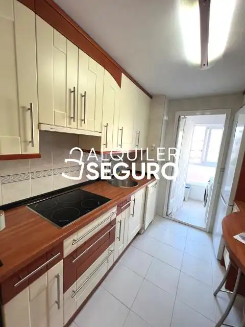 Piso de alquiler en Carmen Martín Gaite, Leganés Norte