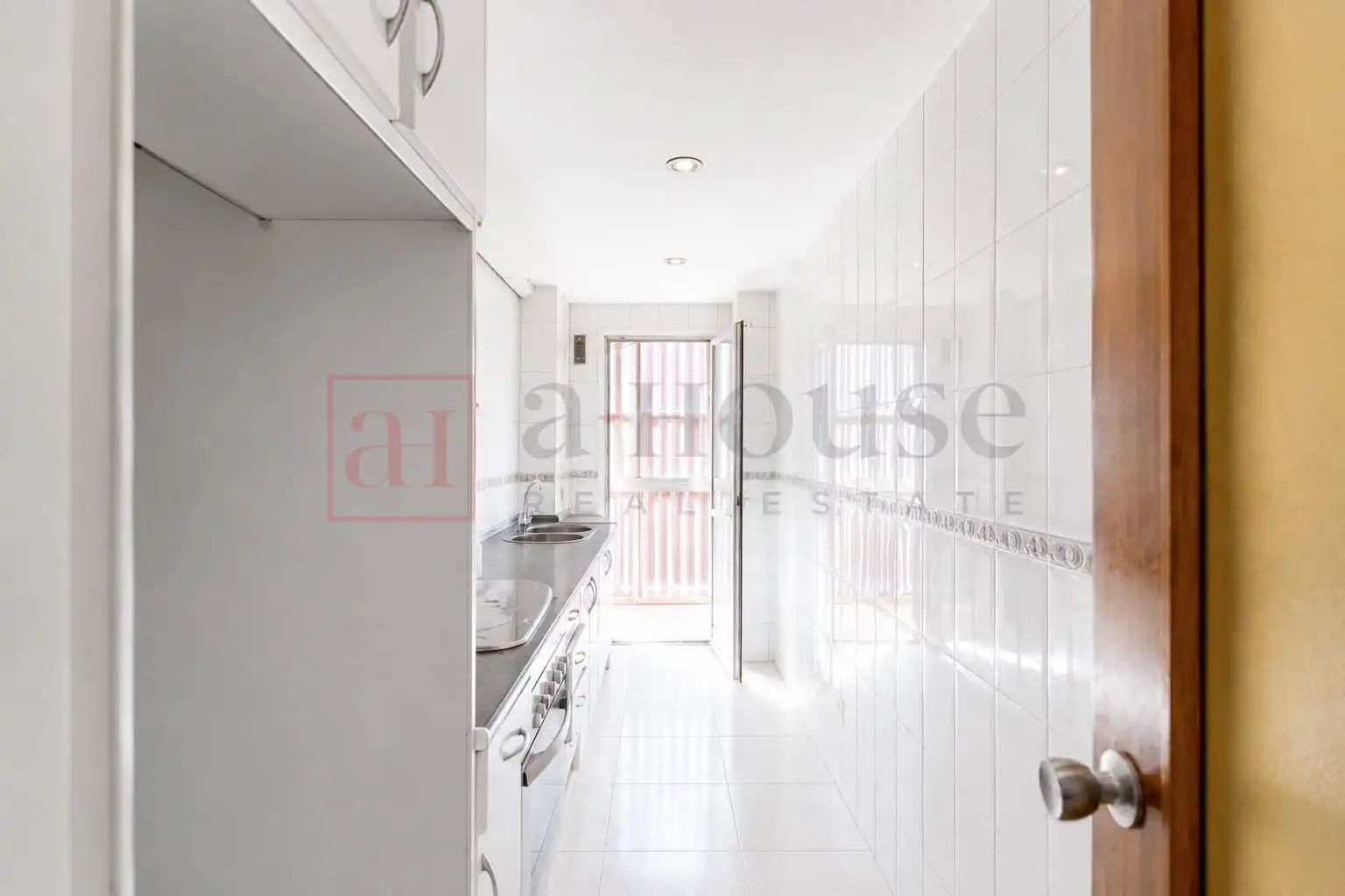 Küche von Wohnung zum Verkauf in Madrid mit Klimaanlage, Heizung und Terrasse