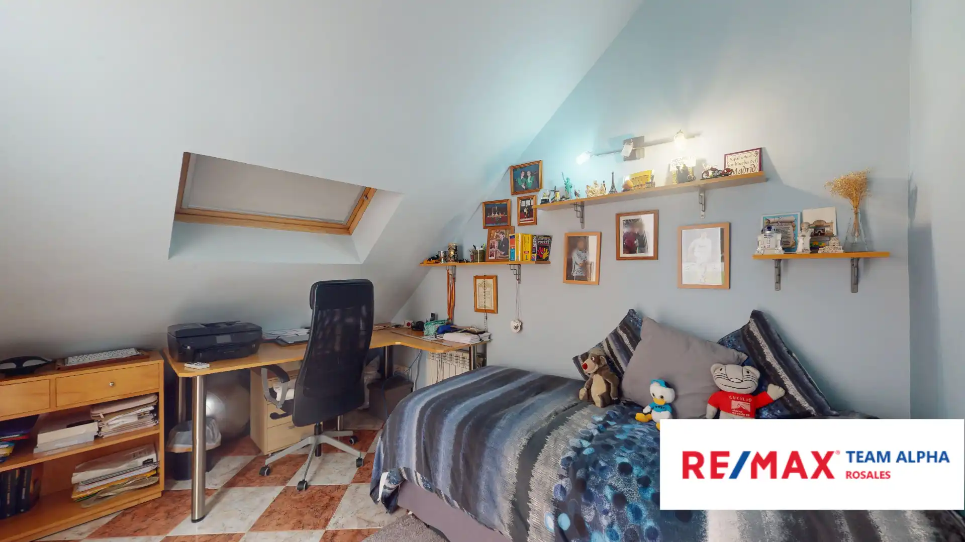 Casa adosada en venta en Madrid con Aire acondicionado, Calefacción y Jardín privado