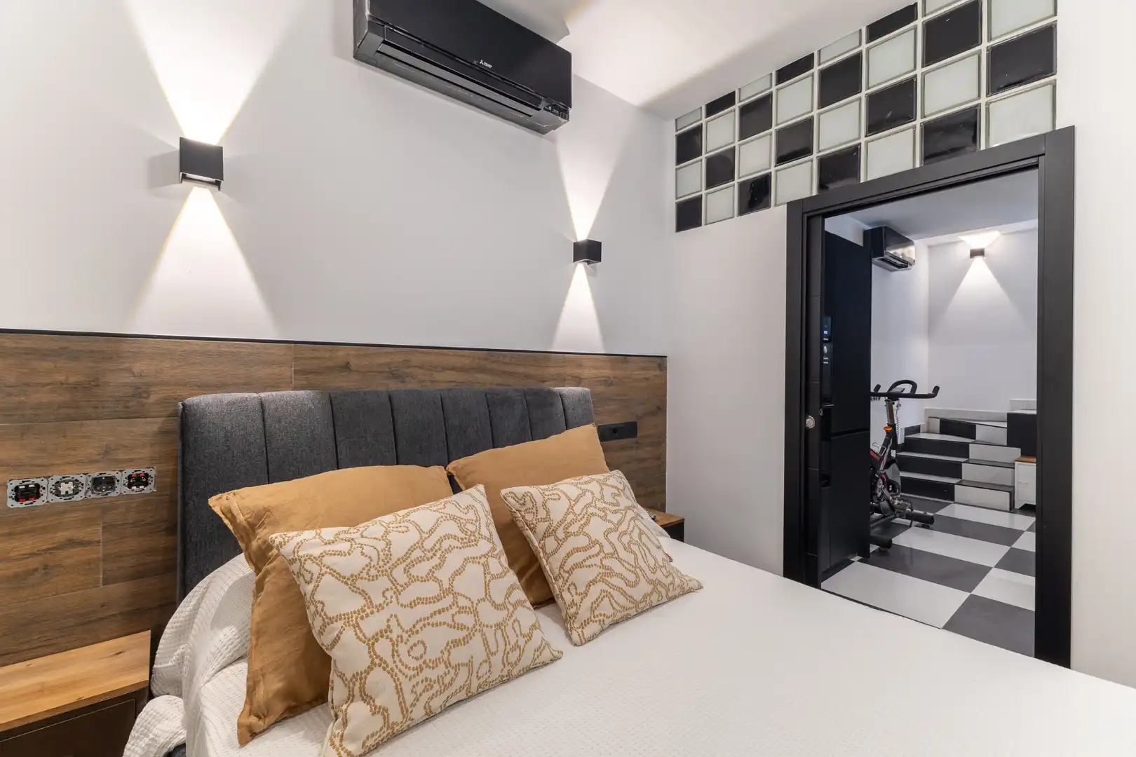 Habitación de Apartamento de alquiler en Madrid con Aire acondicionado, Calefacción y Amueblado