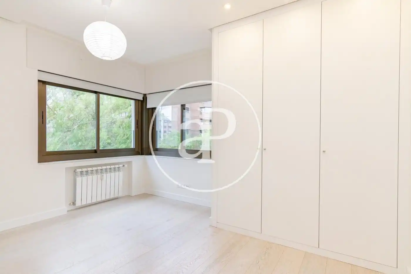 Habitación de Piso de alquiler en Madrid con Aire acondicionado, Calefacción y Jardín privado