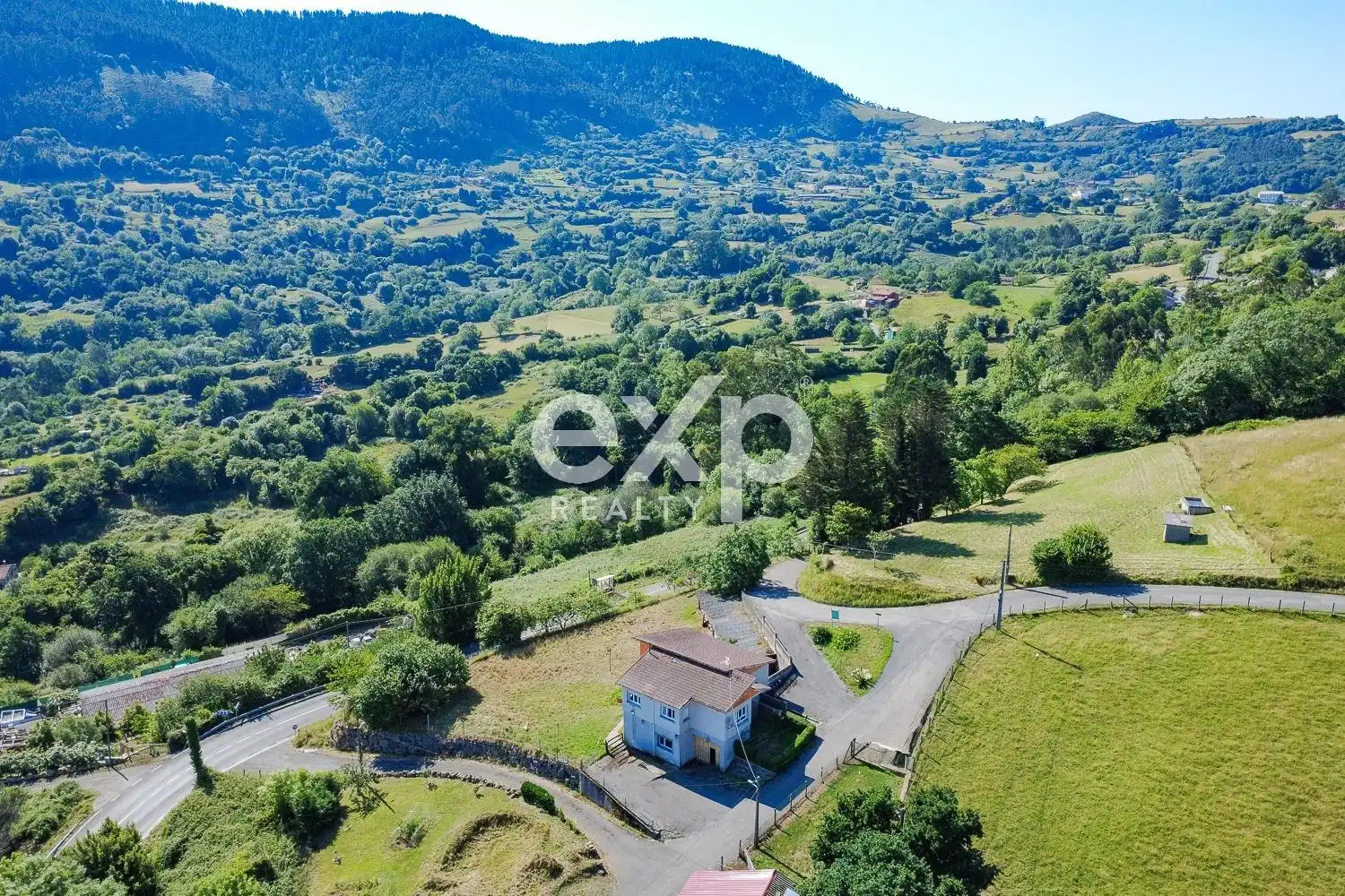 House with garden for sale in Camino CALEYU-FANO 319, imagen 46