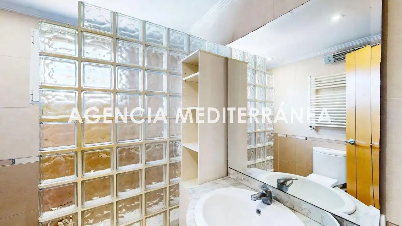 Casa a schiera con piscina in vendita a San Antonio de Benagéber, imagen 25