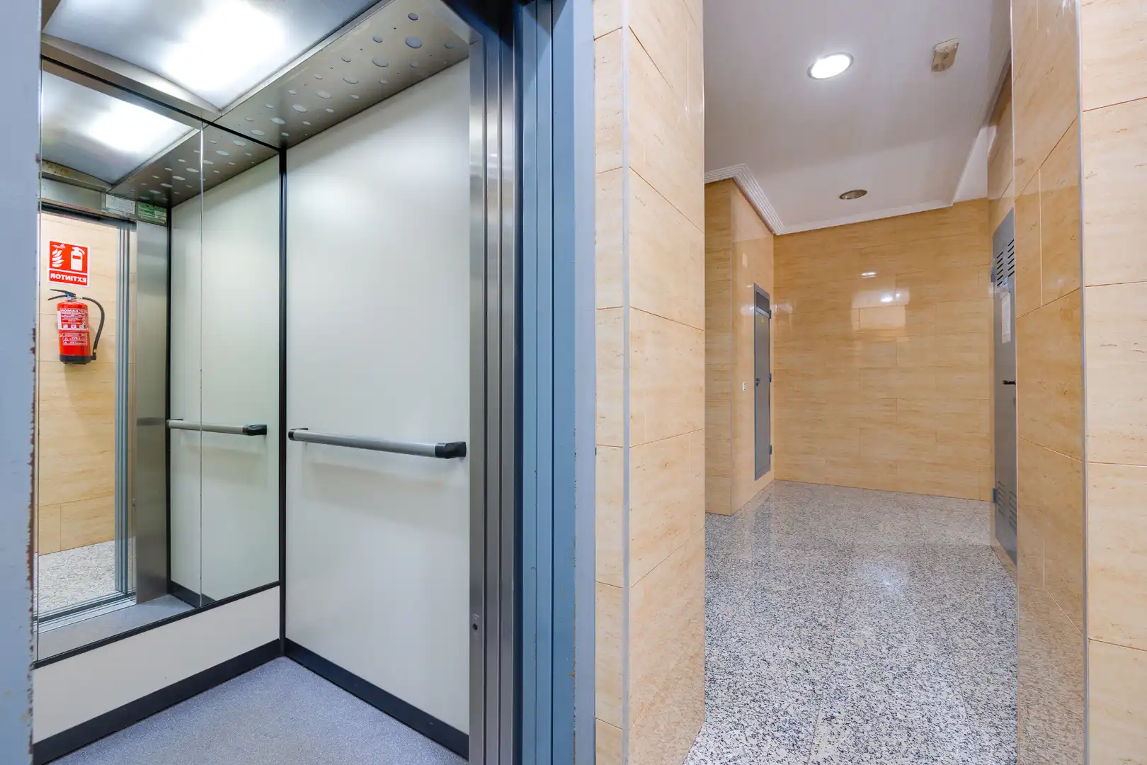 Apartment with lift for sale in Calle San Luis 4, imagen 32