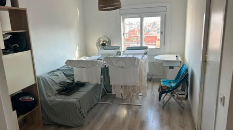 Foto 3 de Habitació a Llatí, Santa Coloma de Gramenet