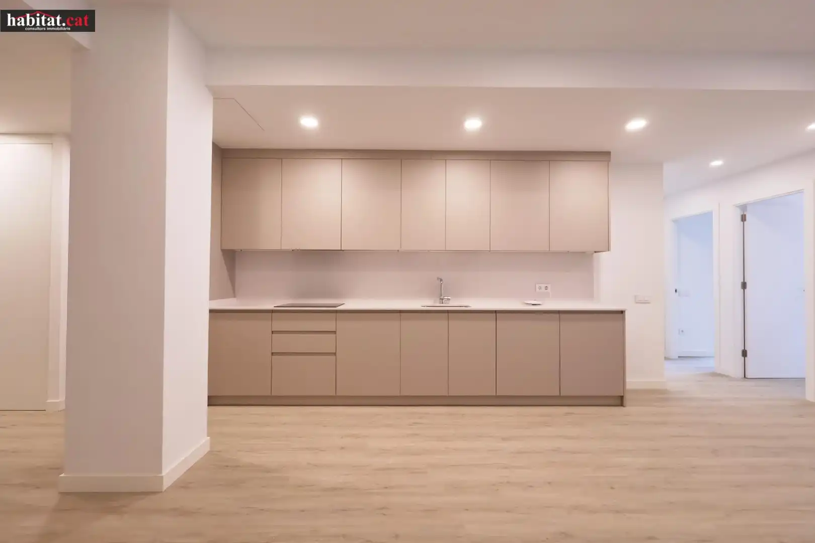Flat with lift for sale in Centre Vila, imagen 7