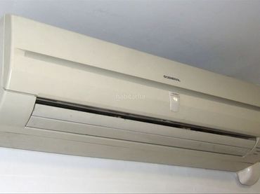 Oficina amb ascensor en venda a Carrer de Casanova 254