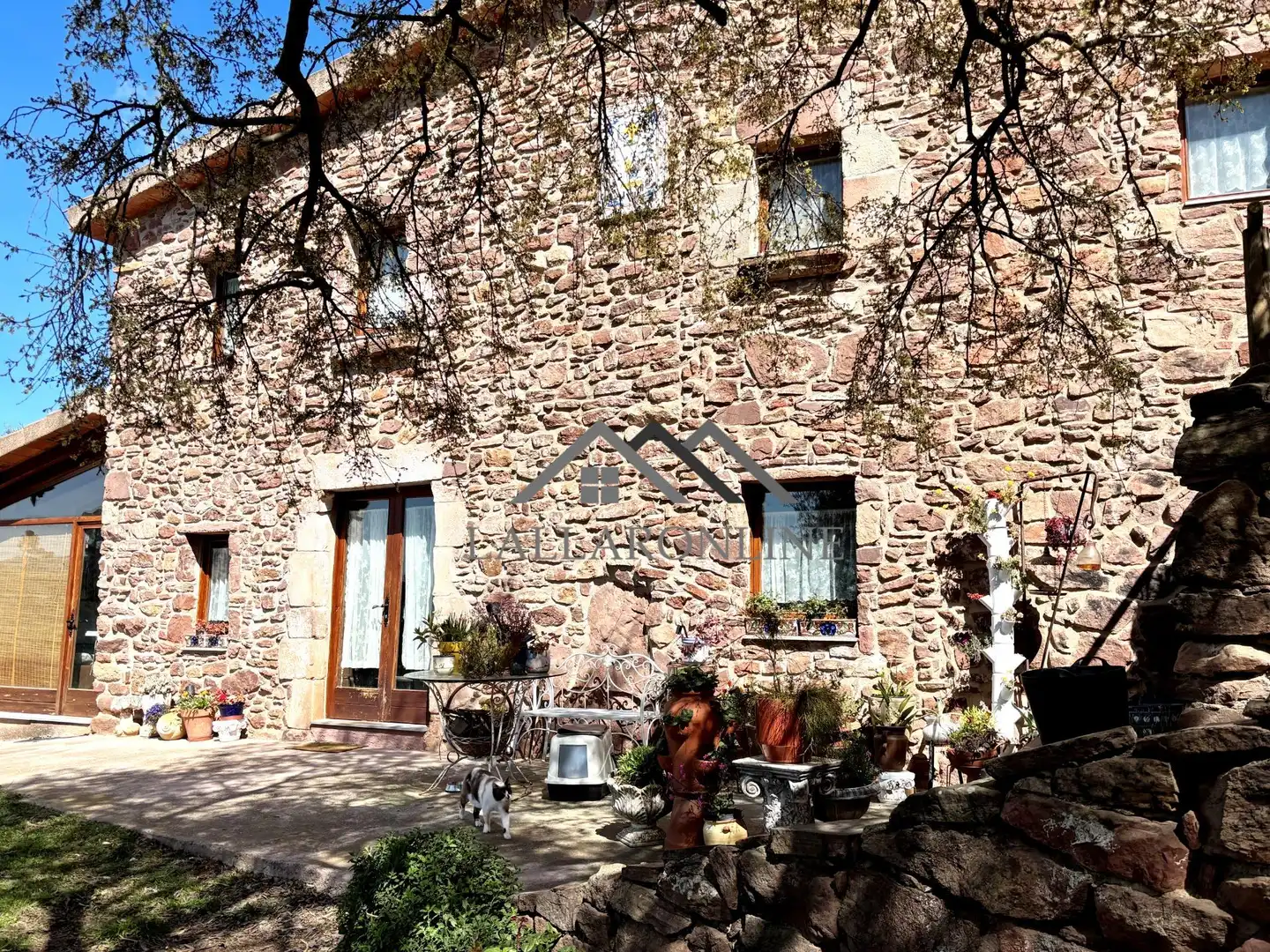 Casa rústica amb piscina en venda a Bigues i Riells del Fai, imagen 3
