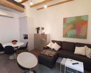 Living room of Flat to rent in  Valencia Capital  with Air Conditioner and Balcony