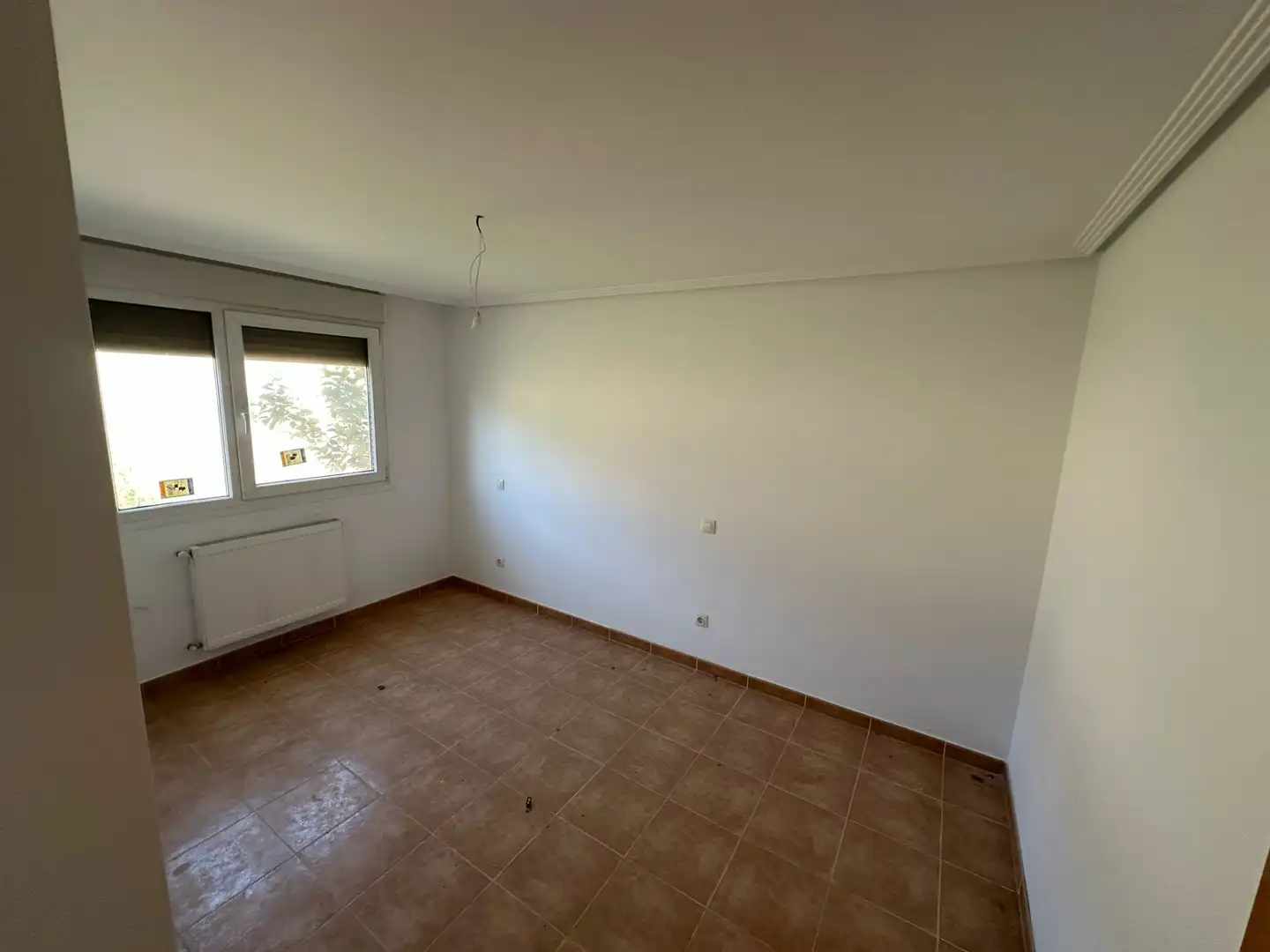 Einfamilien-Reihenhaus zum Verkauf in Villariezo mit Privatgarten