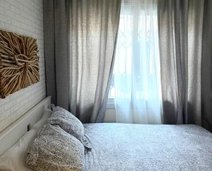 Bedroom of Flat for sale in Badalona  with Air Conditioner, Heating and Parquet flooring