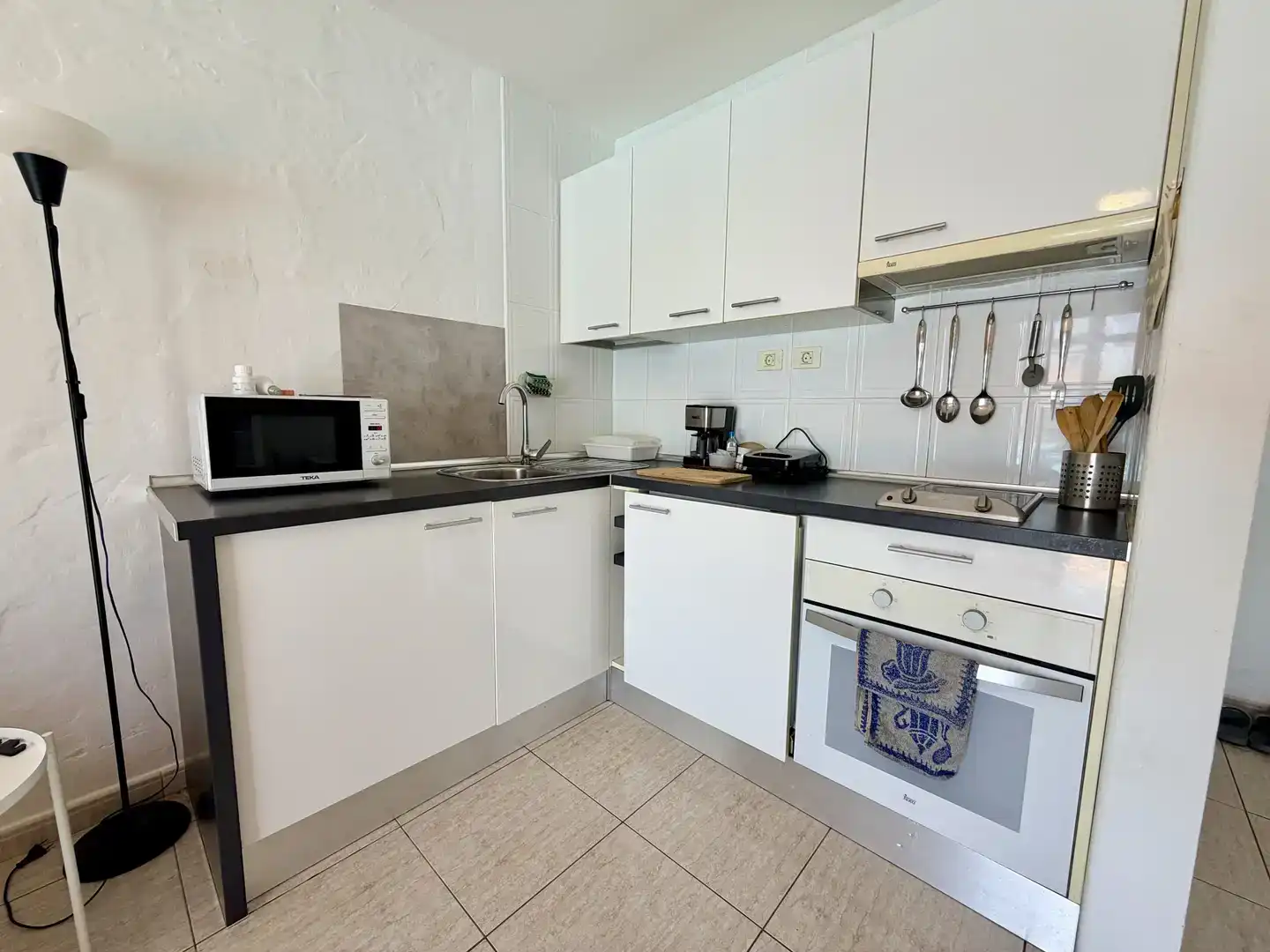 Cuina de Apartament en venda en Antigua amb Piscina