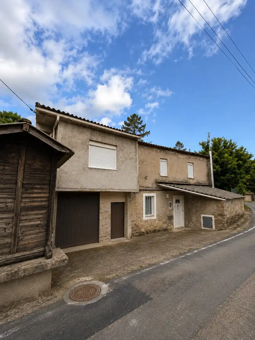 Vista exterior de Casa o chalet en venta en Arteixo con Trastero