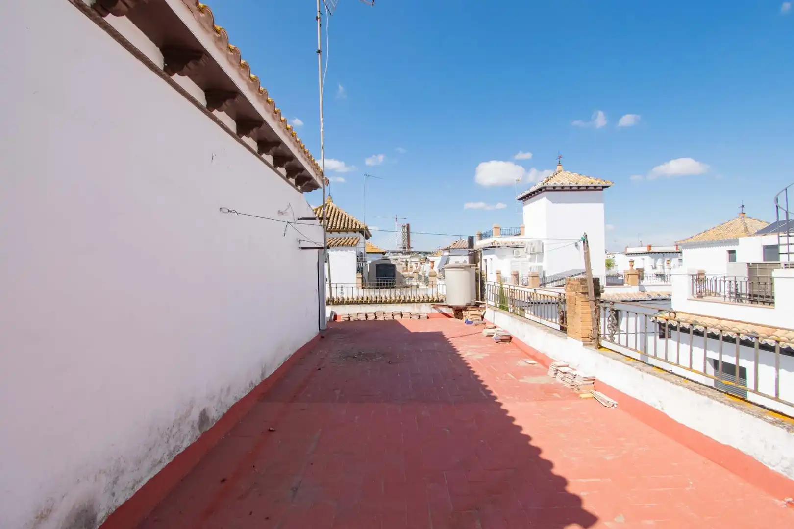Terrassa de Casa o xalet en venda en Sevilla amb Jardí privat i Terrassa