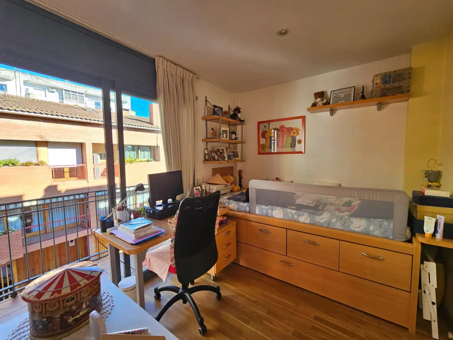 Habitación de Casa adosada en venta en Granollers