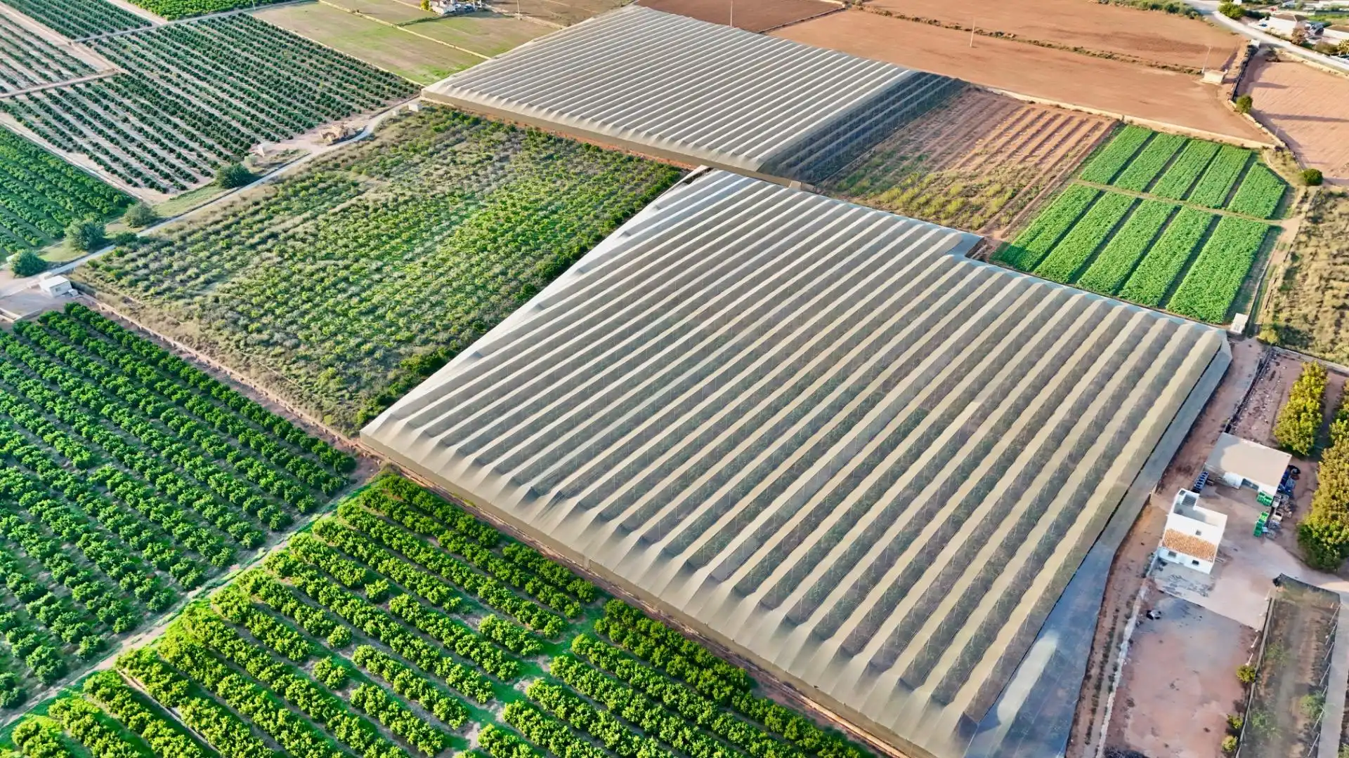 Jardí de Finca rústica en venda en Urbanizaciones  