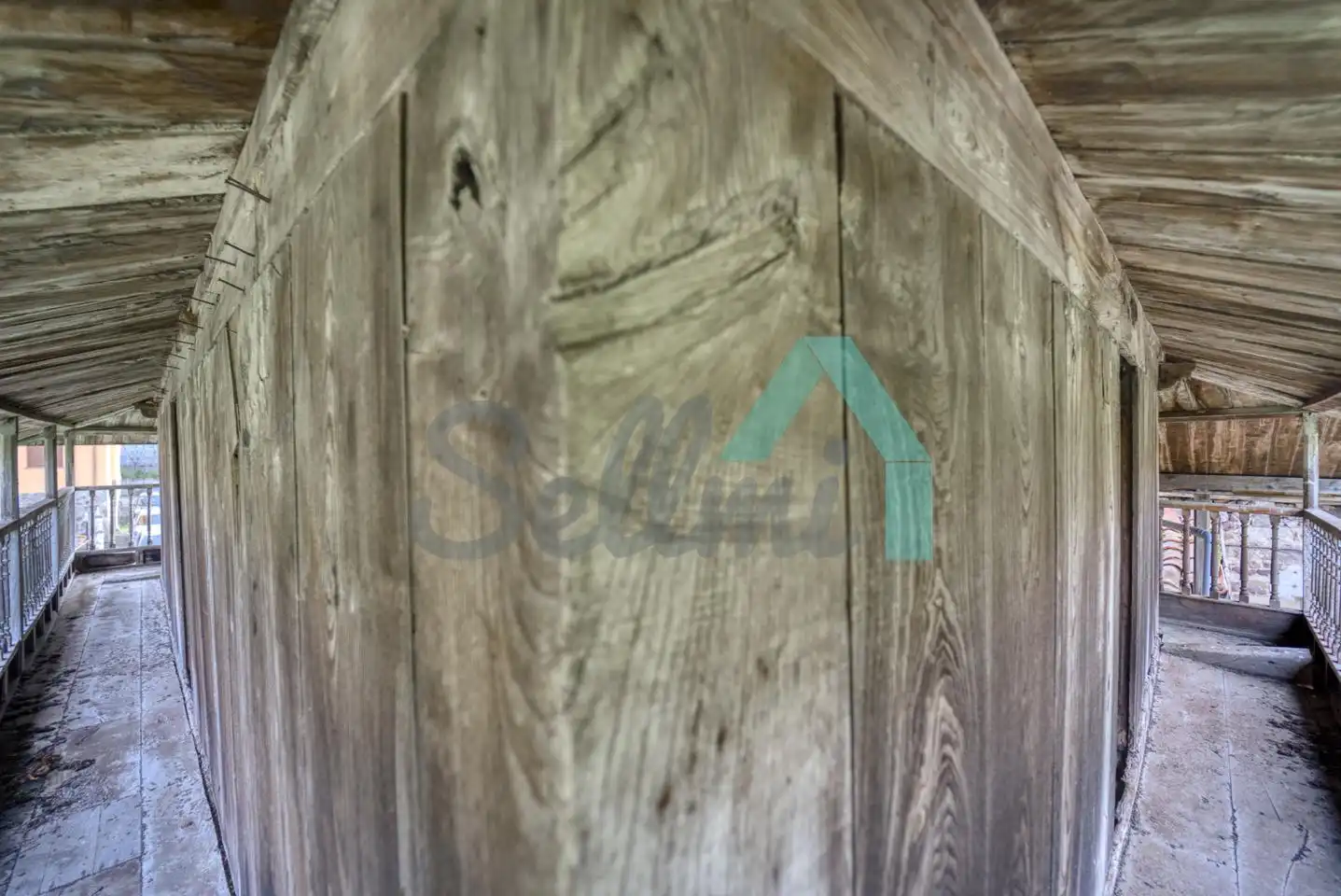 Casa o xalet en venda a Llamas, Salas
