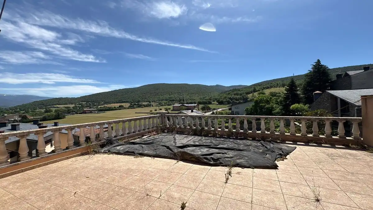 Terraza de Edificio en venta en Ribera d'Urgellet