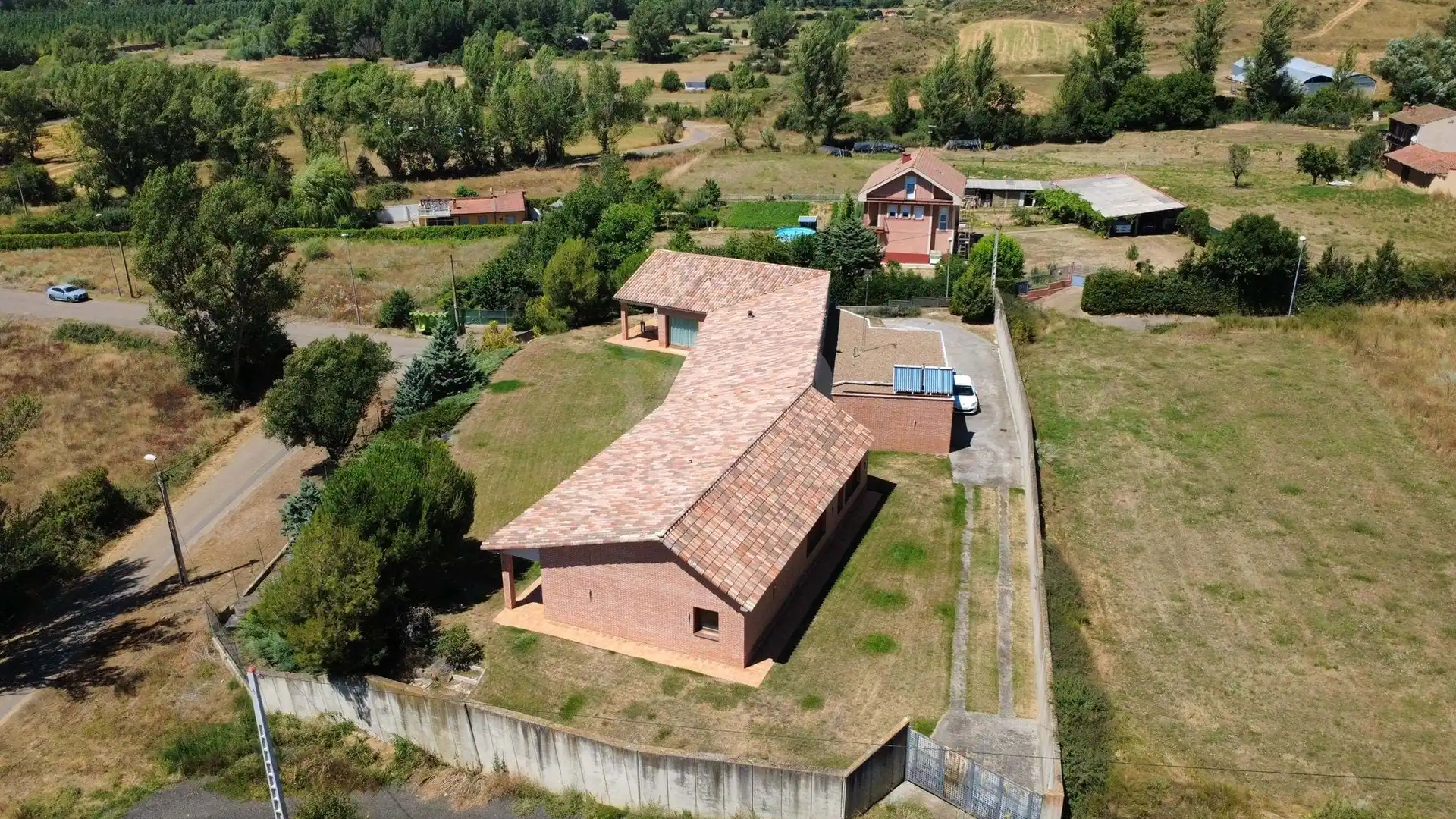 Houses for sale in Villaquilambre  with Heating