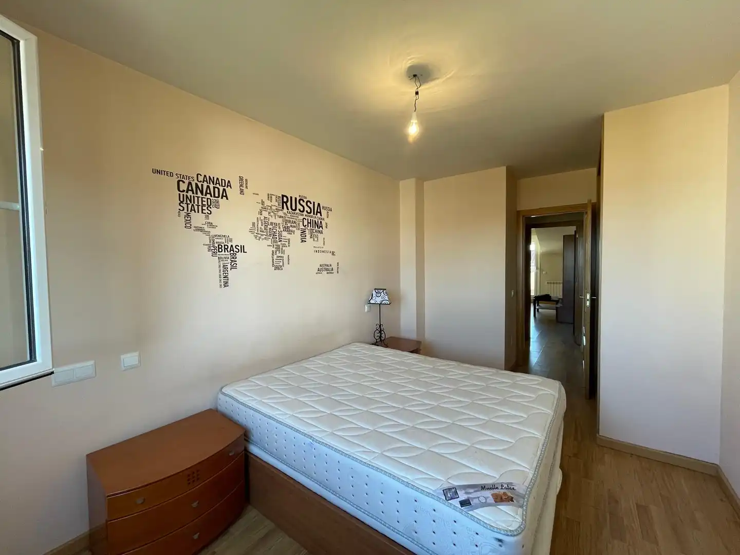 Schlafzimmer von Dachboden zur Miete in Venta de Baños mit Heizung, Parkett und Terrasse