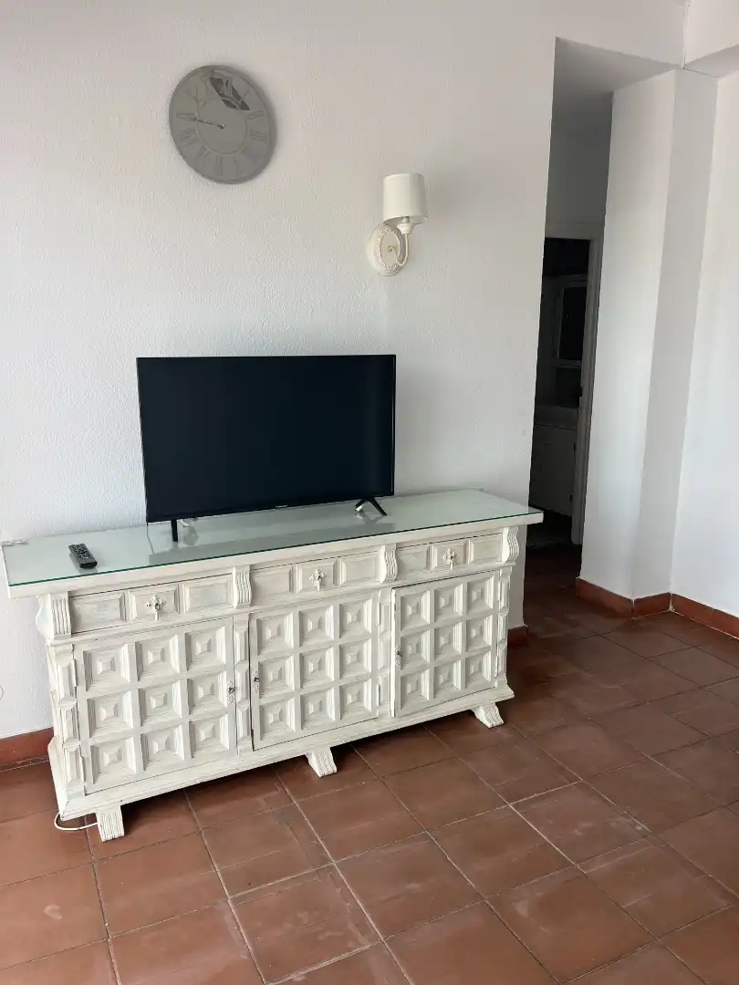 Appartamento con piscina in affitto a Puerto Marina, imagen 5