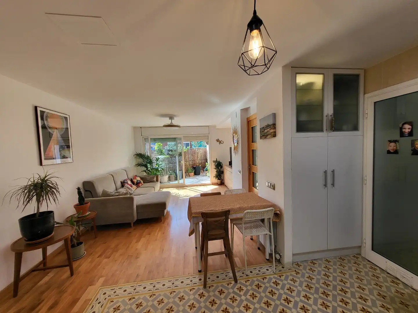 Sala de estar de Piso de alquiler en Castelldefels con Aire acondicionado, Calefacción y Parquet