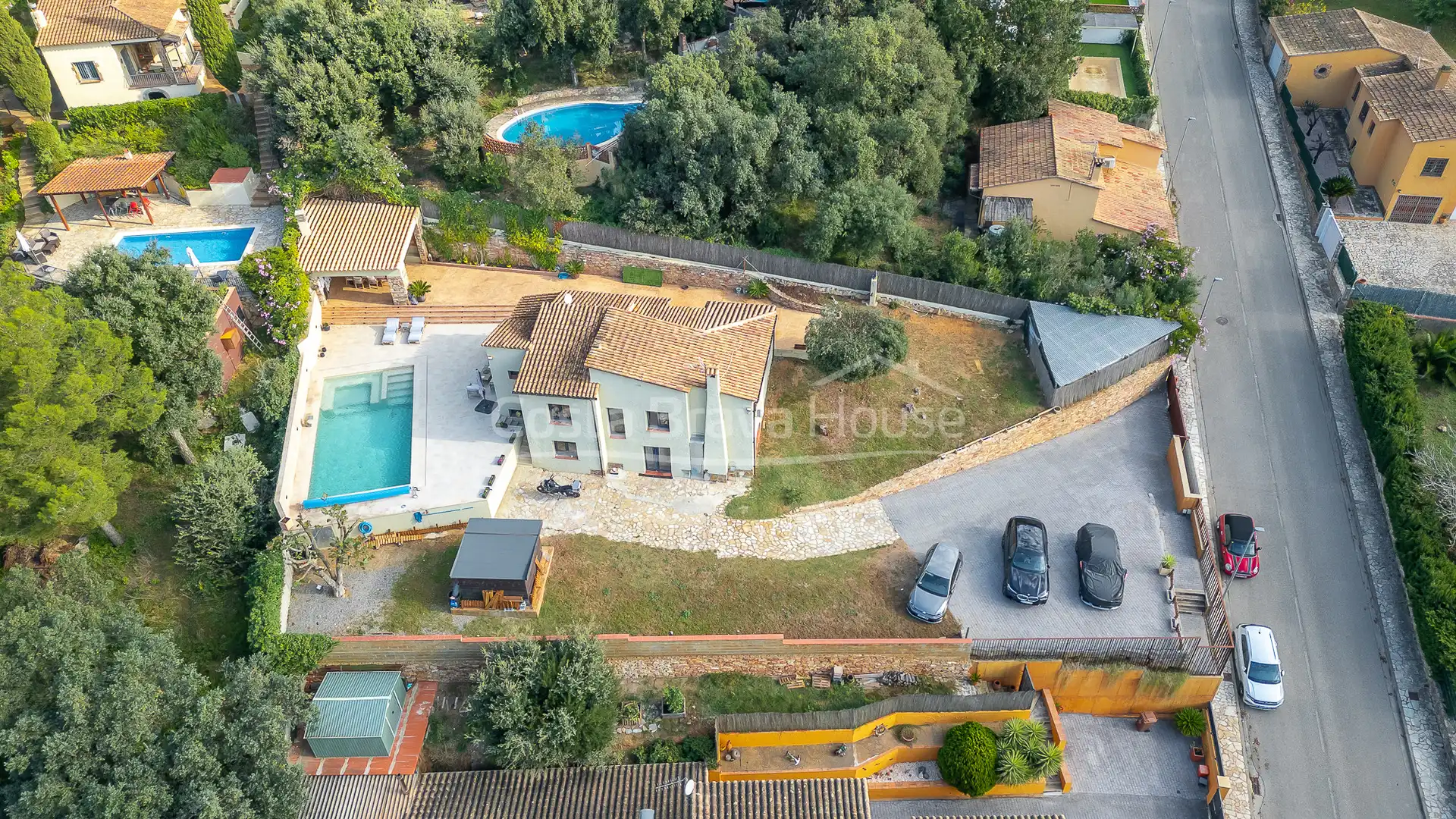 Casa con piscina en venta en C. de Ramón Llull