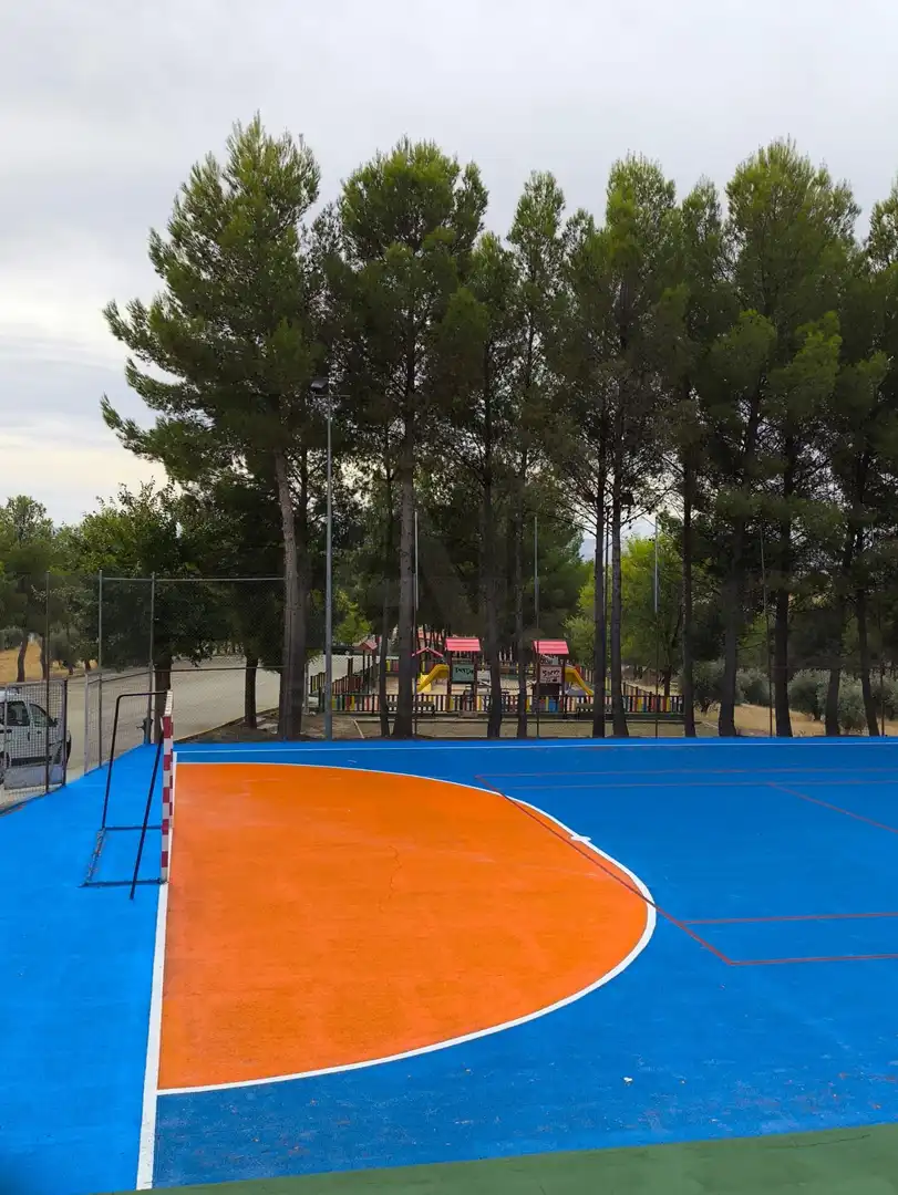 Vista exterior de Casa o xalet en venda en Colmenar de Oreja amb Aire condicionat i Calefacció