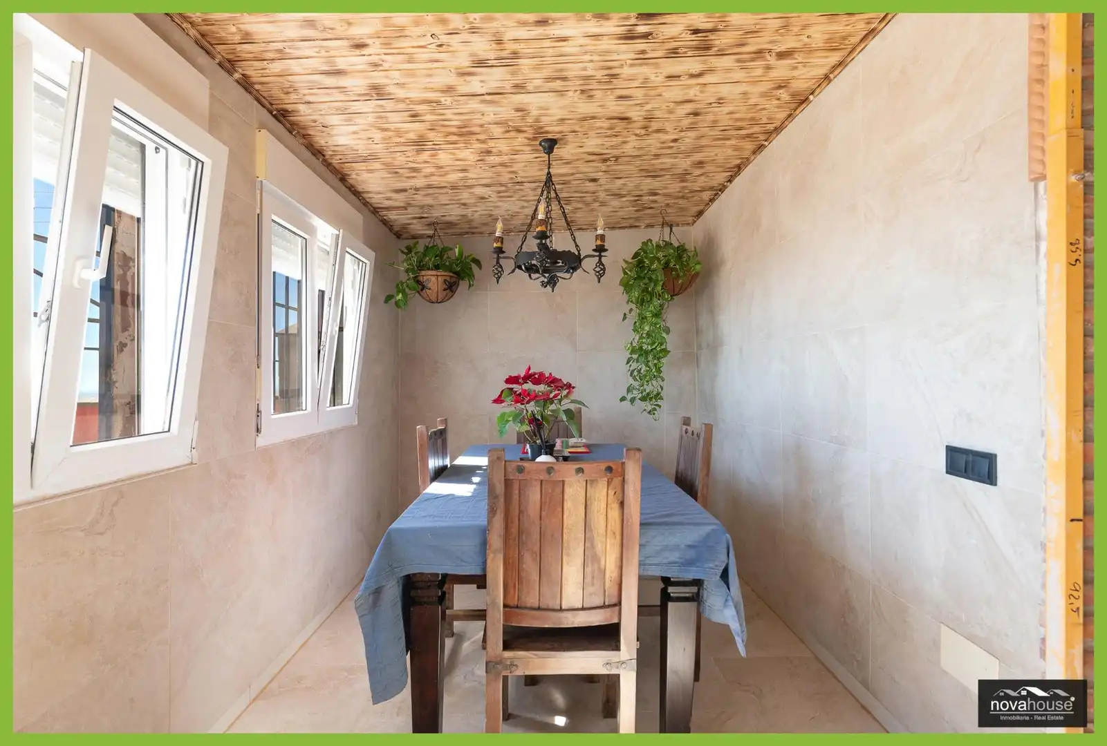 Dining room of Houses for sale in Moclinejo