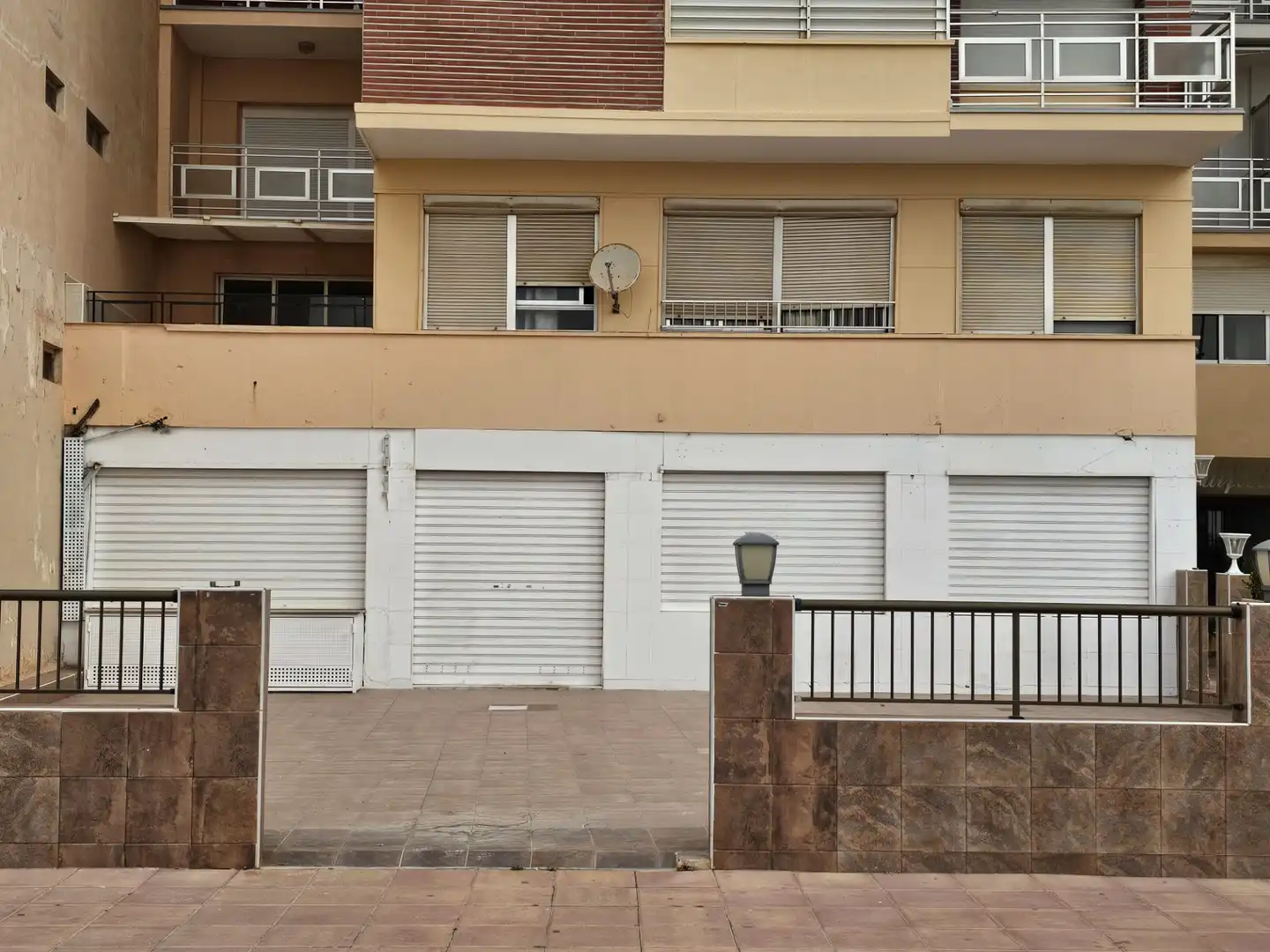 Business premises for sale in Calle Campoamor, imagen 8