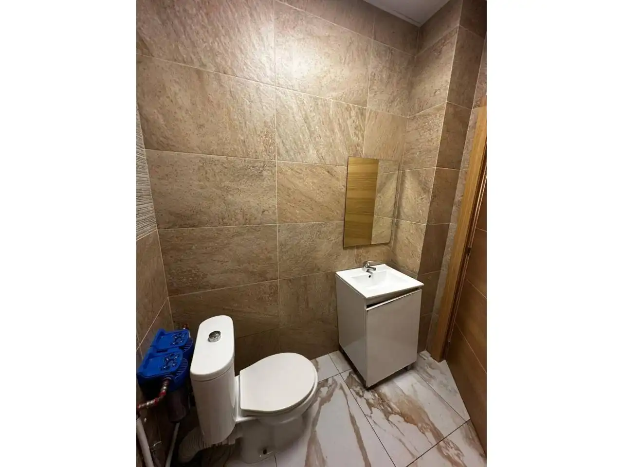 Badezimmer von Büro zum Verkauf in Valencia