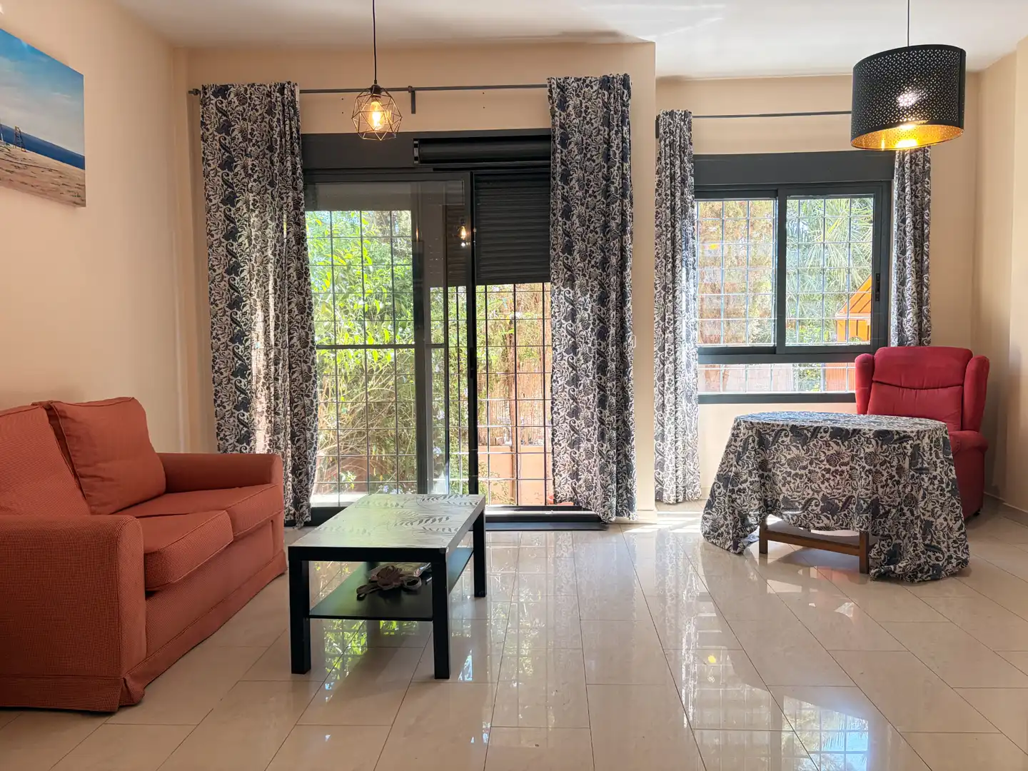 Sala d'estar de Casa adosada en venda en Murcia amb Aire condicionat, Terrassa i Traster
