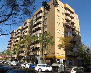 Exterior view of Garage for sale in  Valencia Capital