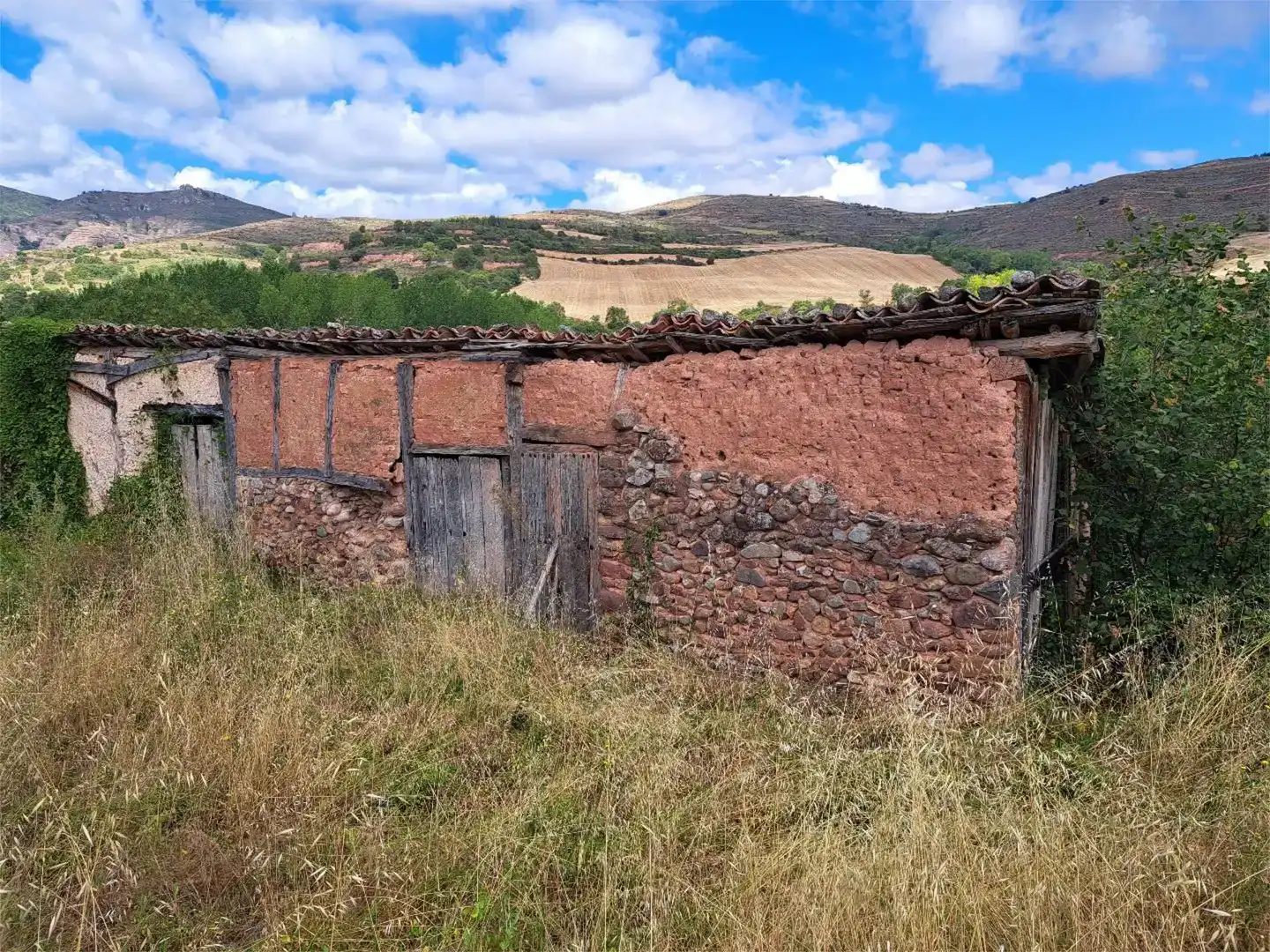 Vista exterior de Planta baja en venta en Matute