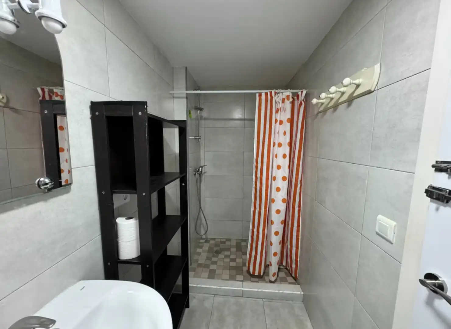 Habitación en Calle Abogado Federico Orellana Toledano, Girón - Las Delicias