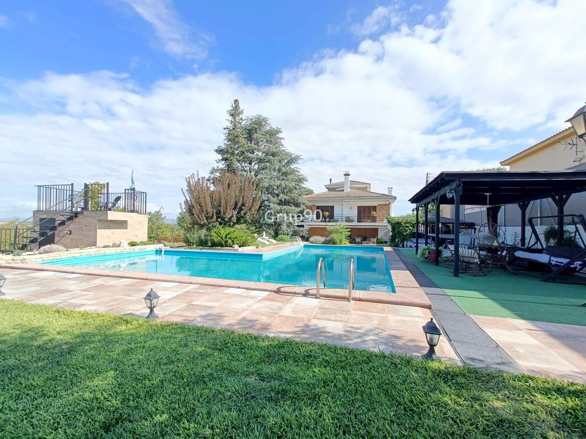 Piscina de Casa o xalet en venda en Alcoletge amb Aire condicionat, Calefacció i Jardí privat