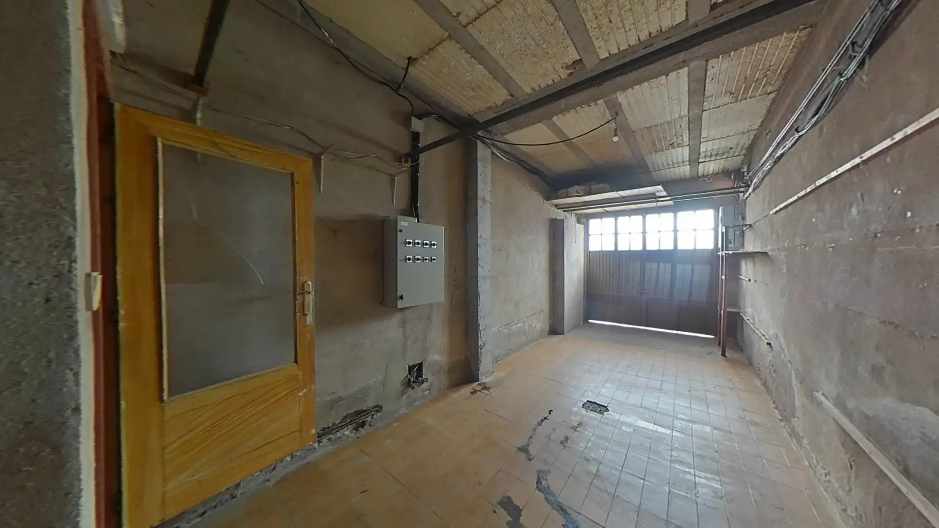 Edificio en venta en Andosilla